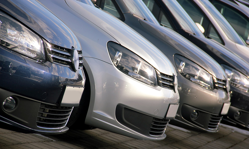 vw caddy's lined up